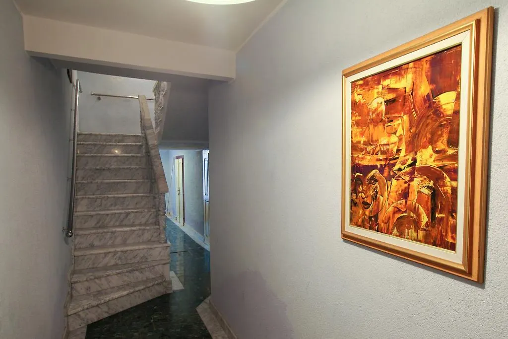 Apartments Antons 2 Pula
